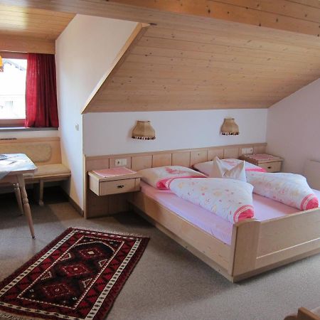 Gaestehaus Valentina Mayrhofen Extérieur photo