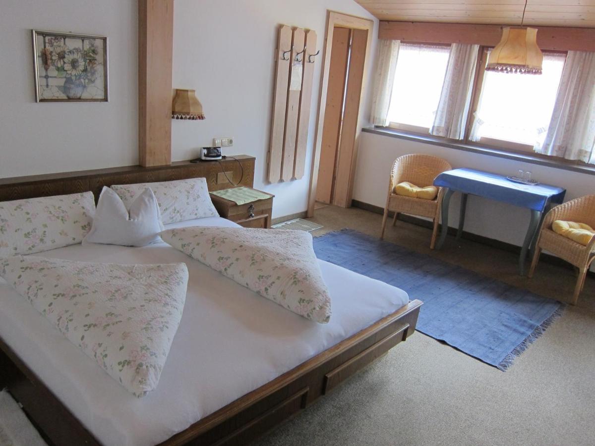 Gaestehaus Valentina Mayrhofen Extérieur photo