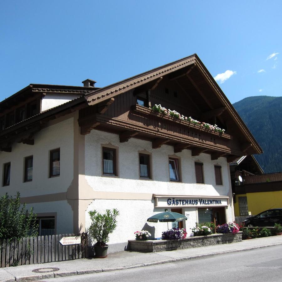 Gaestehaus Valentina Mayrhofen Extérieur photo